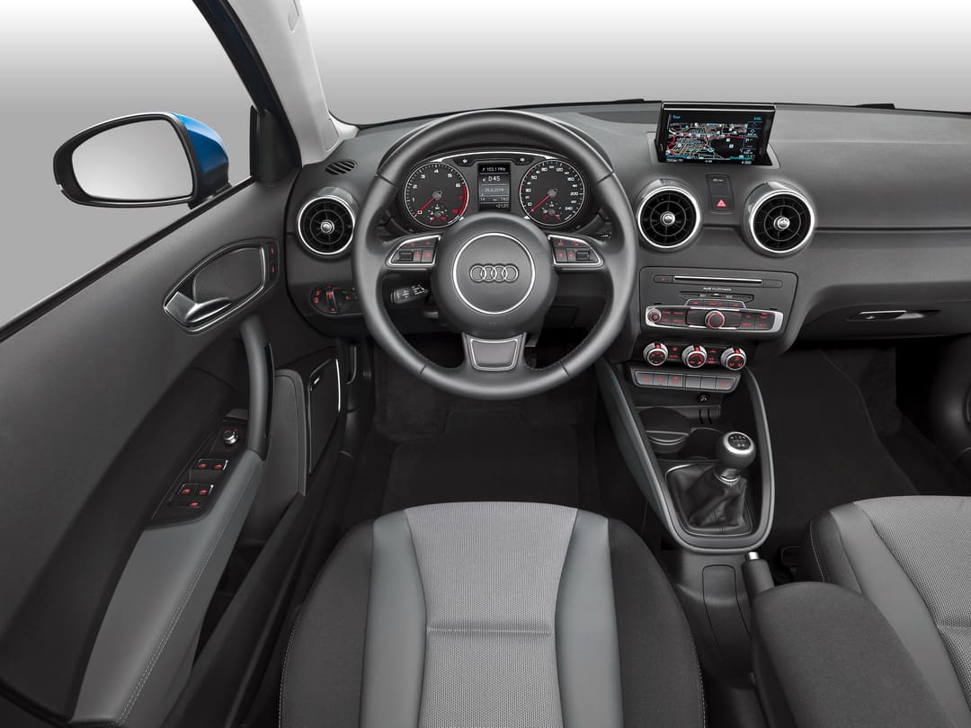 Audi A1 Sportback (8X) '2014-18 интерьер салона