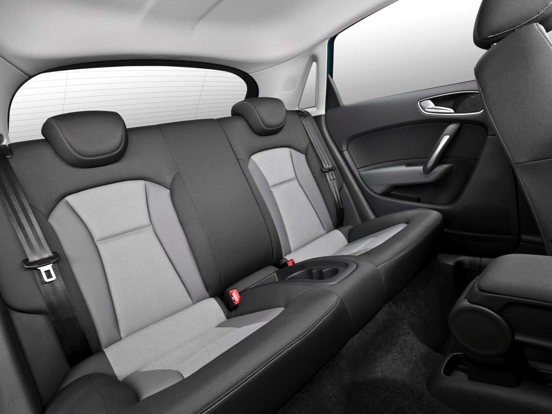 Audi A1 Sportback (8X) '2014-18 внутри салона