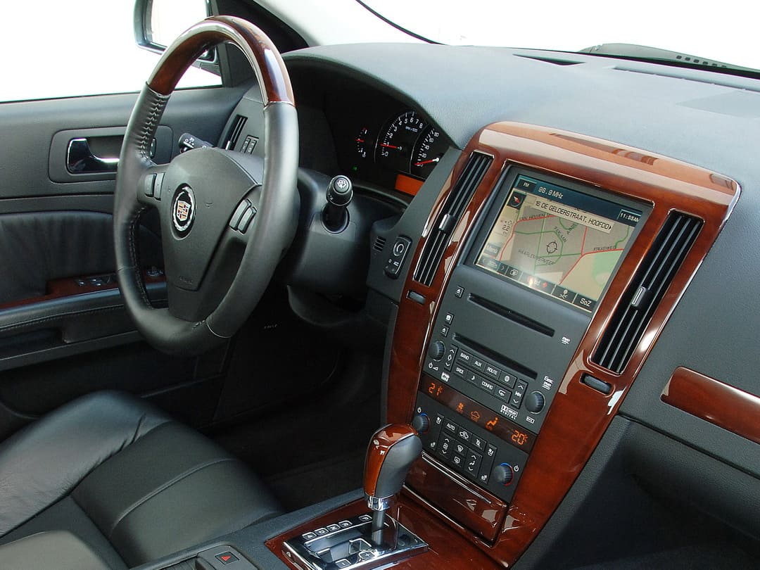 Торпедо Cadillac STS '2005–07