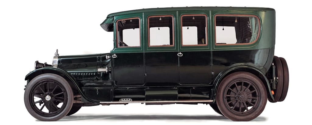 Cadillac Type 51 V8 4-door Saloon '1915 вид сбоку