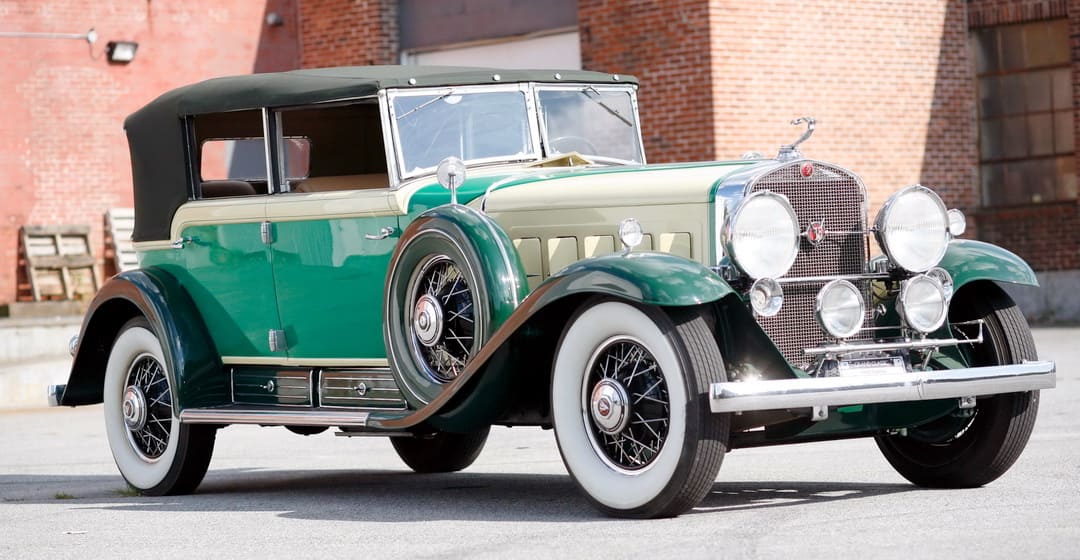 Cadillac V16 452 All-Weather Phaeton by Fleetwood '1930 вид спереди