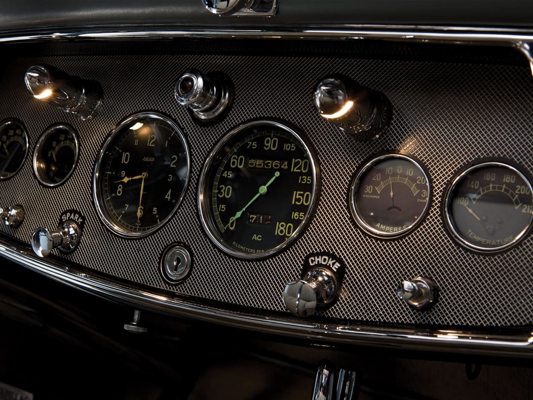 Торпедо Cadillac V16 Convertible Sedan by Saoutchik '1930