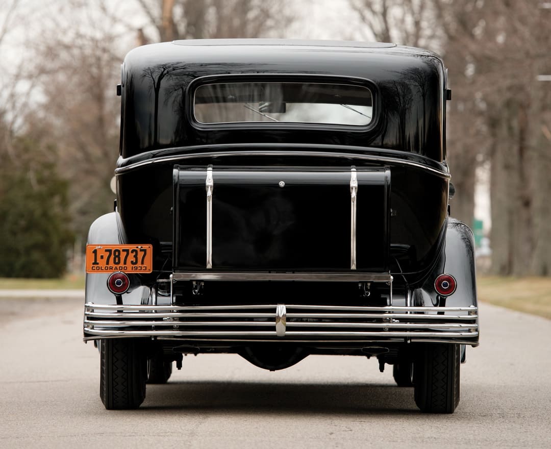 Cadillac V16 452-C 7-passenger Sedan by Fleetwood '1933 вид сзади