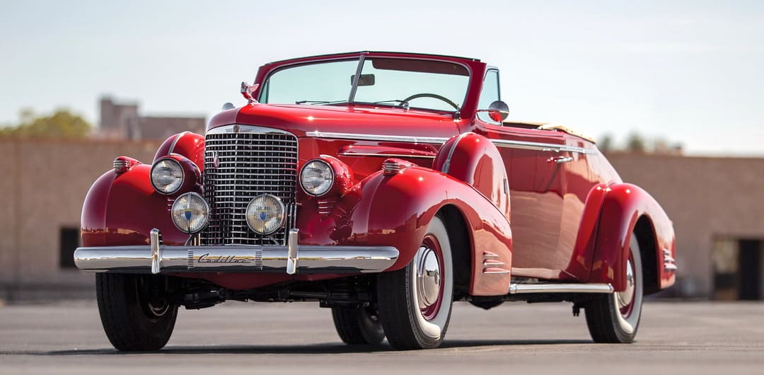 Cadillac Series 90 V16 Convertible Coupe by Fleetwood '1939 вид спереди
