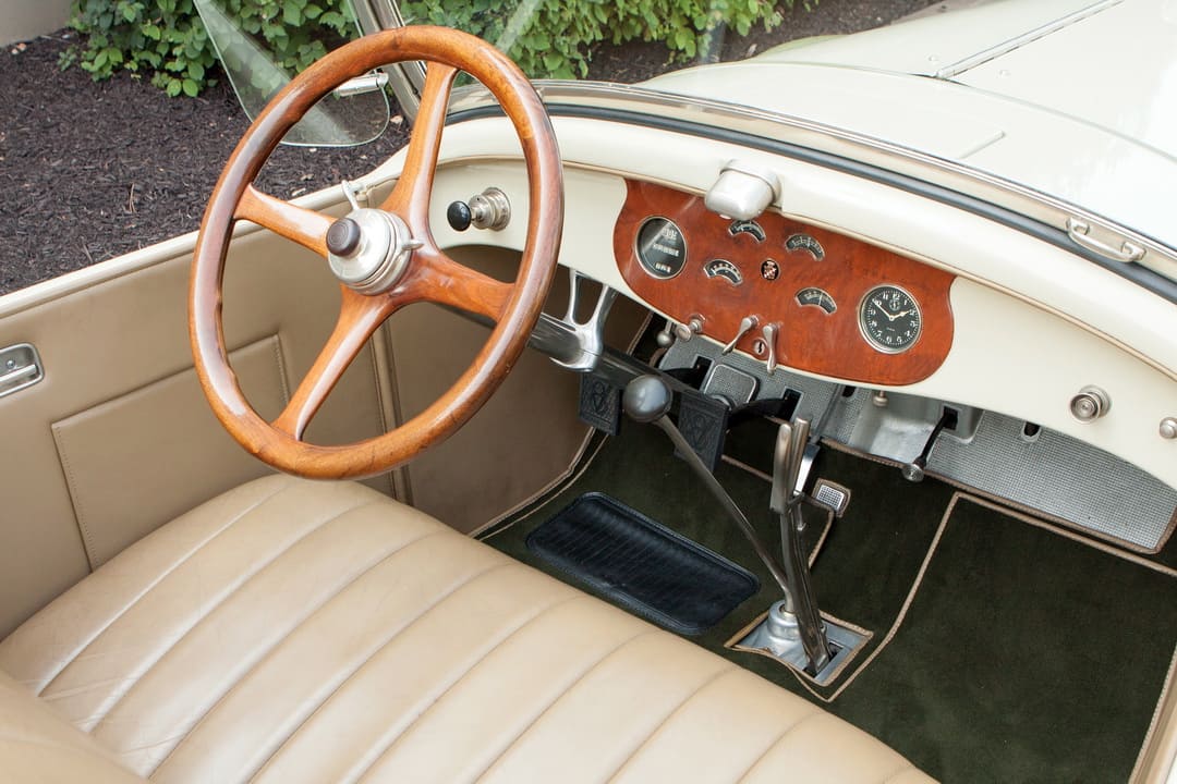 Интерьер салона автомобиля Cadillac Series 314 Custom Phaeton '1925-26
