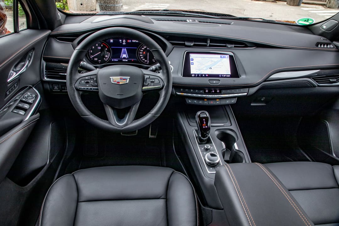 Торпедо Cadillac XT4 '2020