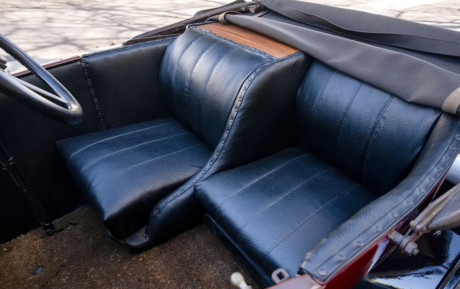 Салон автомобиля Charron Type TC Charronette Cabriolet '1920