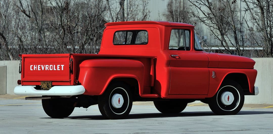 Chevrolet C10 Stepside Pickup '1963 вид сбоку