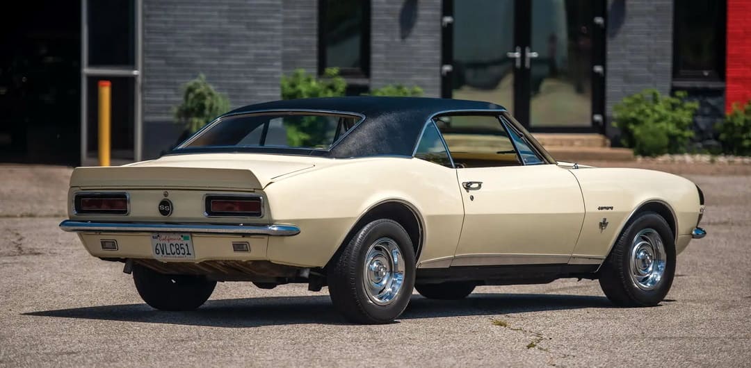 Chevrolet Camaro RS/SS Coupe '1967 вид сбоку