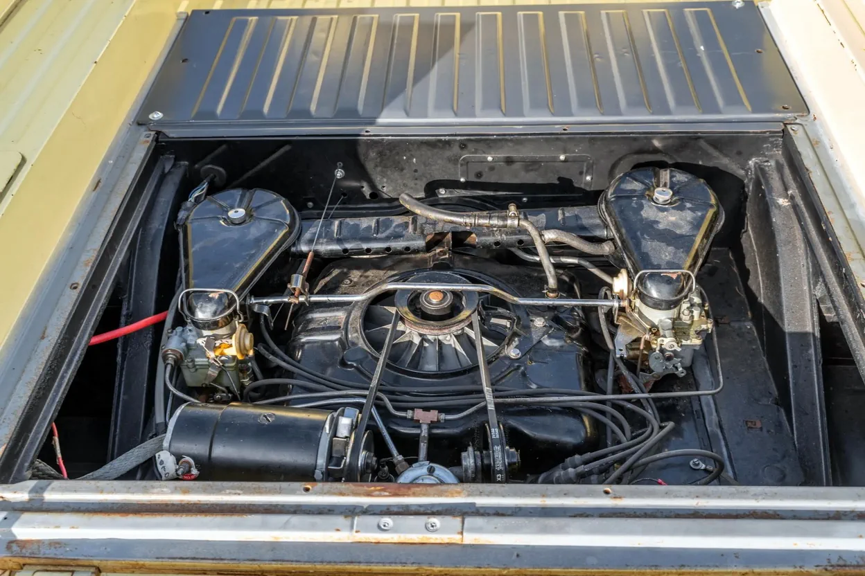 Двигатель пикапа Chevrolet Corvair 95 Rampside Pickup '1961