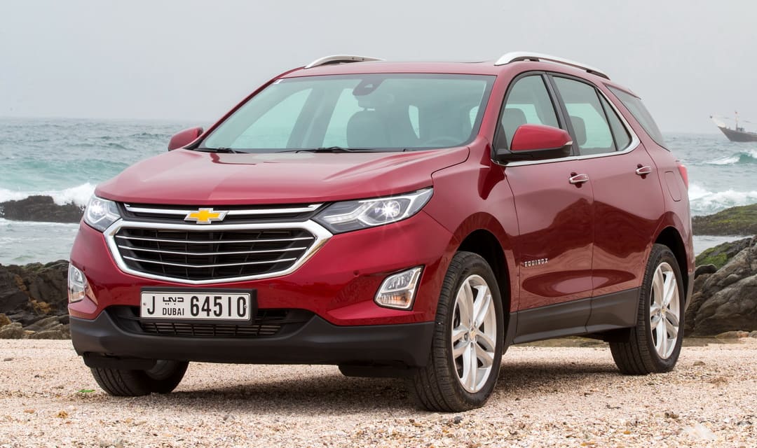 Chevrolet Equinox '2017–21 вид спереди