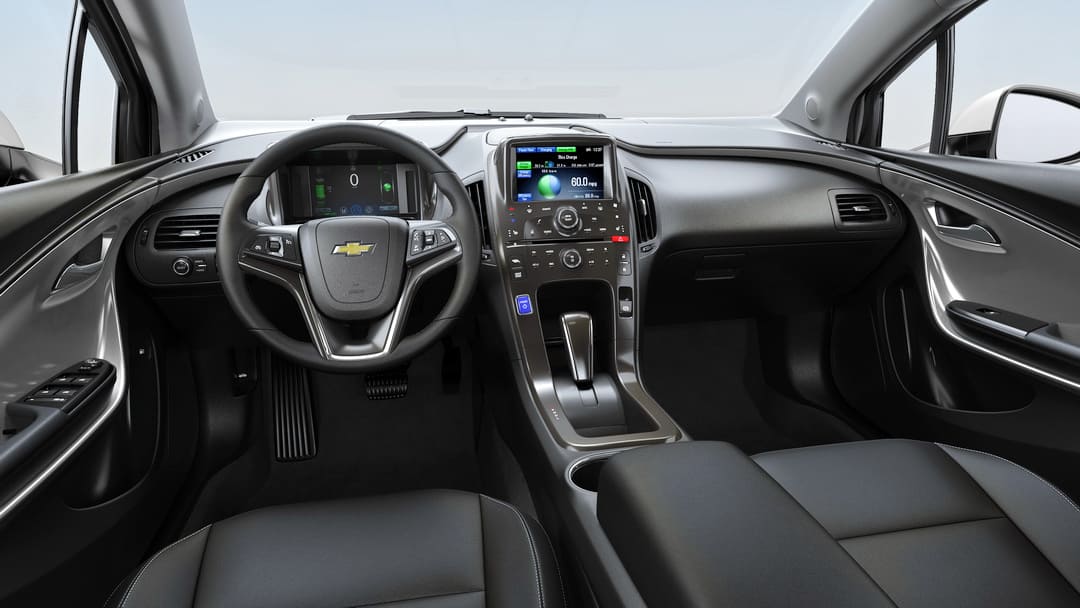 Интерьер салона автомобиля Chevrolet Volt '2011-16