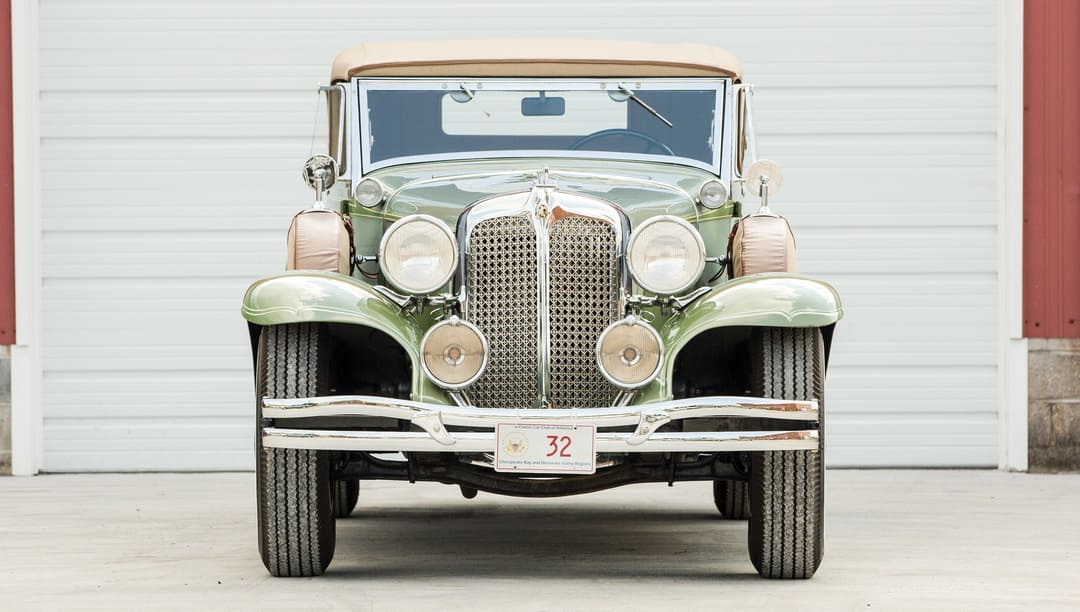 Chrysler Imperial Convertible Coupe by LeBaron '1931 вид спереди