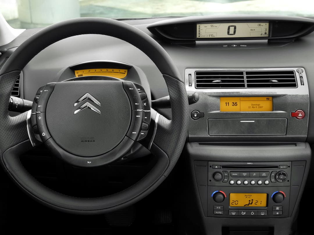 Торпедо Citroën C4 Pallas '2007–13