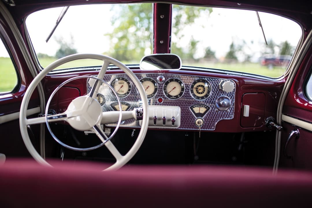 Торпедо Cord 810 Westchester Sedan '1936