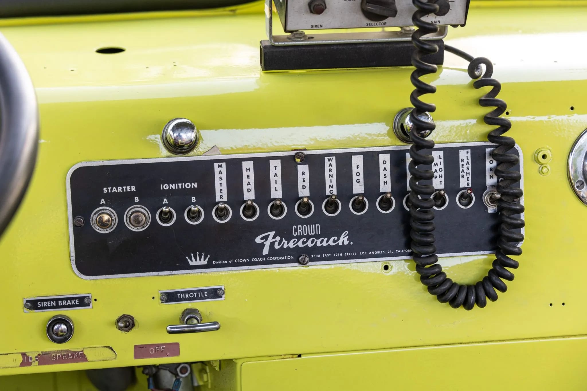 Органы управления пожарной машины Crown Firecoach CP-125 Fire Truck '1961
