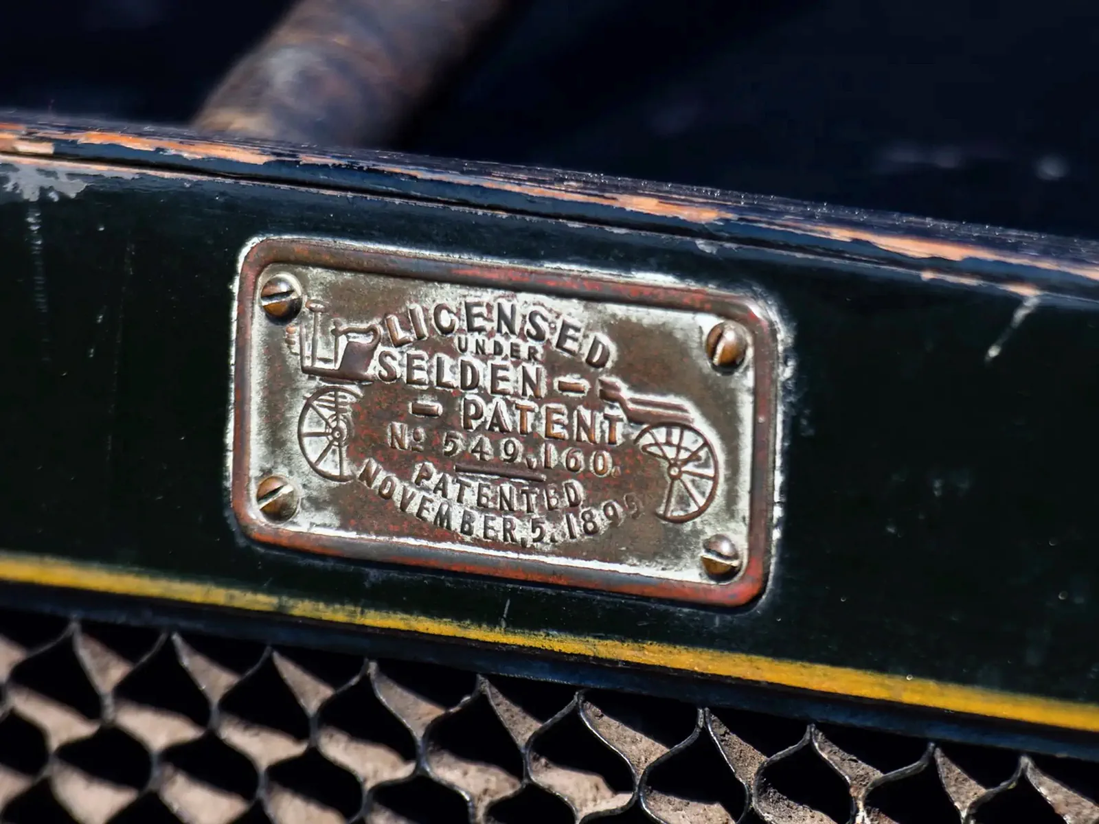 Табличка на радиаторе De Tamble-Miller High-Wheel Runabout Prototype '1905