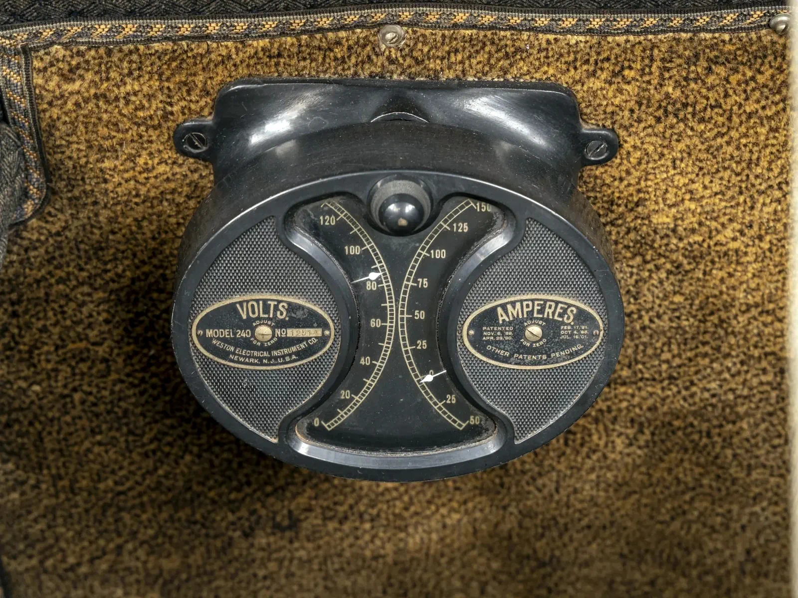 Приборная панель Detroit Electric Model 57 Brougham '1916