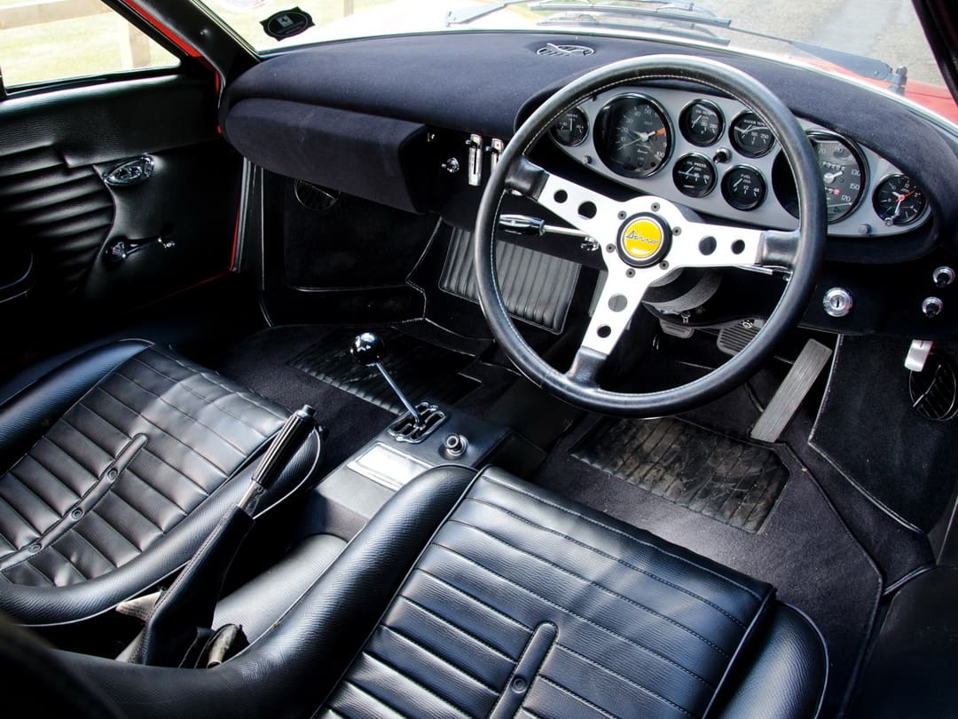 Интерьер салона автомобиля Dino 246 GT (Tipo 607M) '1970–71