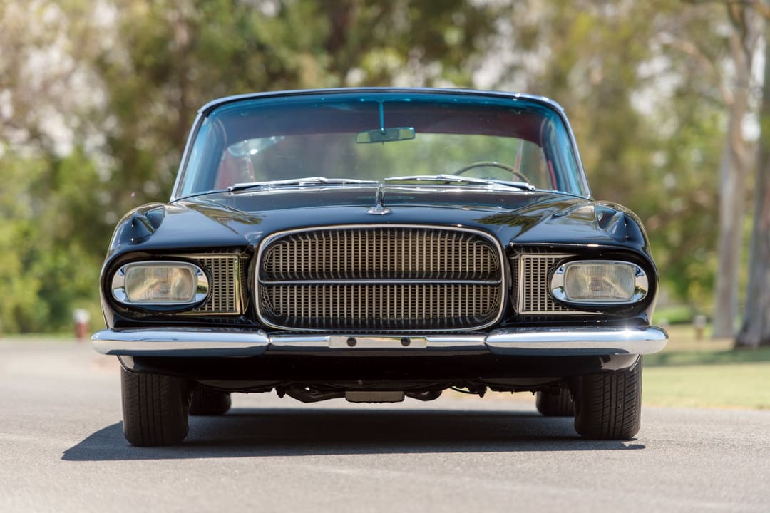 Dual-Ghia L6.4 Coupe '1962 вид спереди