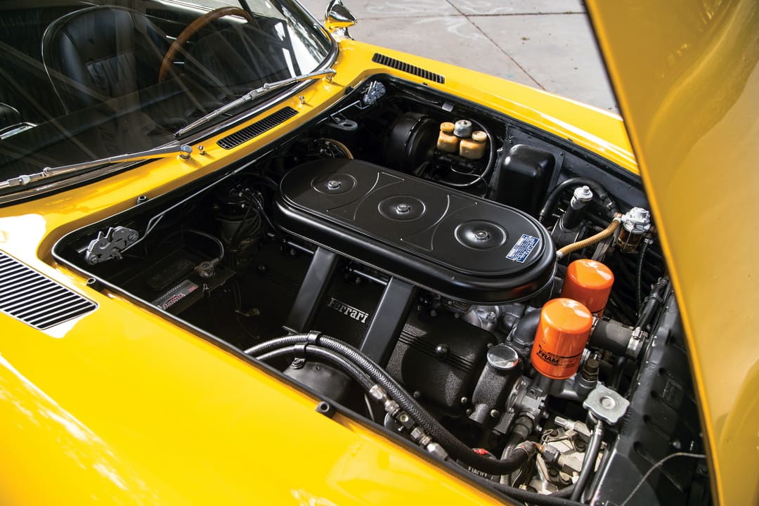 Двигатель Ferrari 365 GT 2+2 '1968–71