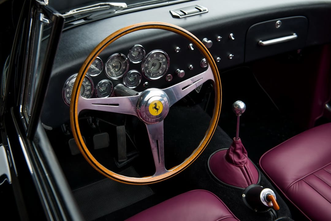 Интерьер салона автомобиля Ferrari 375 America Cabriolet '1954