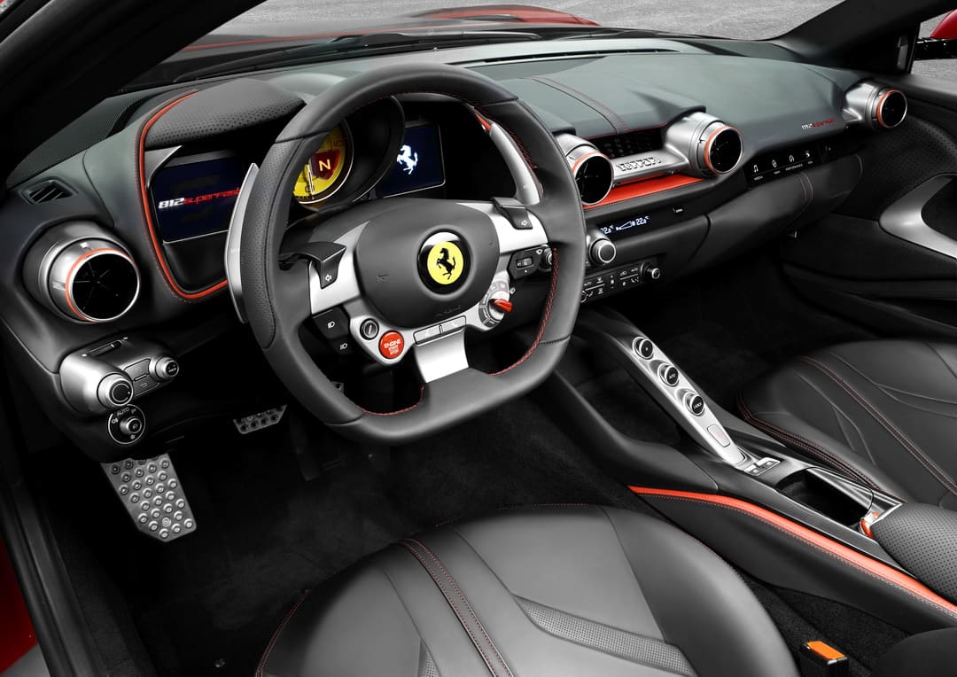 Торпедо Ferrari 812 Superfast '2017–21