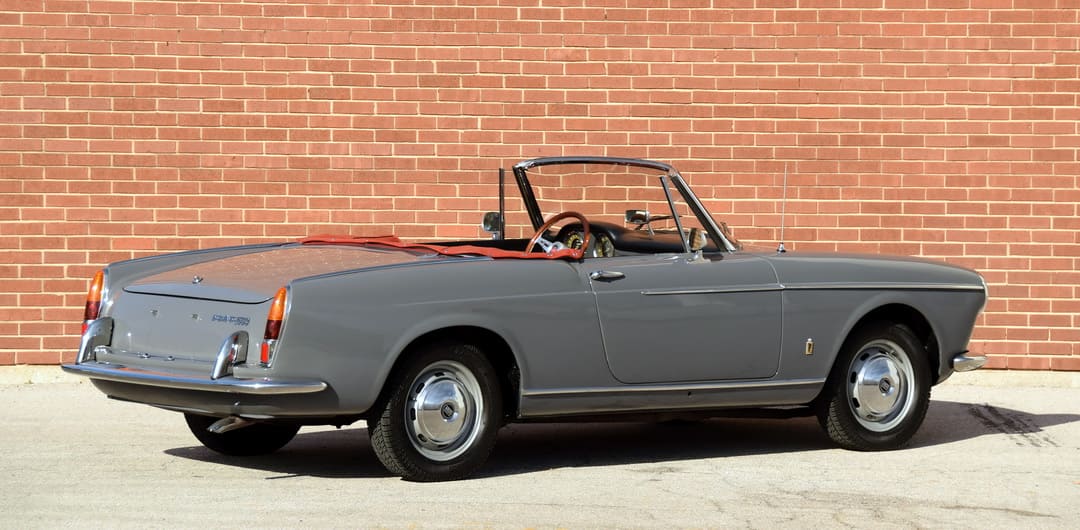 Fiat 1500 Cabriolet '1966 вид сбоку