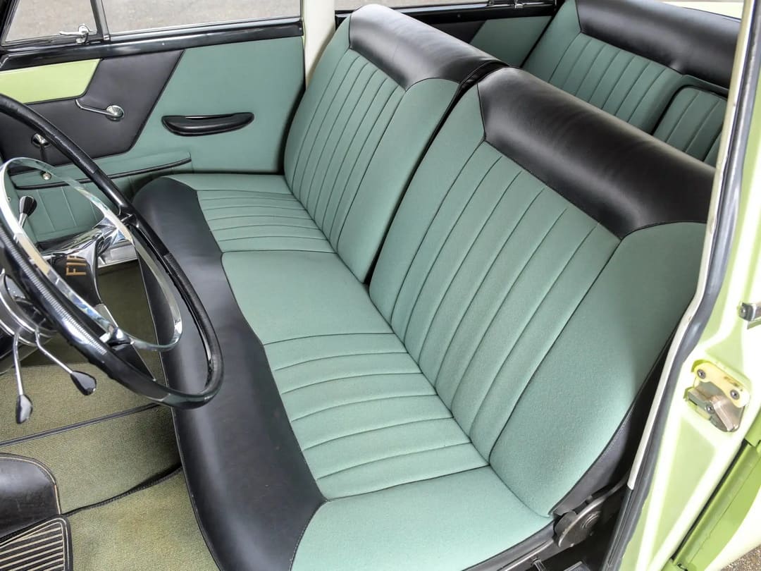 Интерьер салона автомобиля Fiat 2100 Berlina '1959–61 передние сиденья