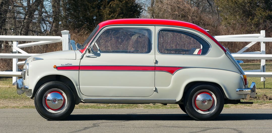 Fiat 600 Coupe '1955–69 вид сбоку