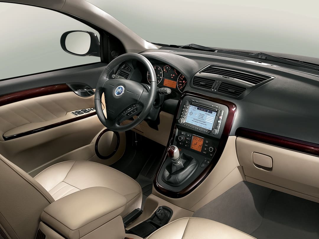 Торпедо Fiat Croma '2005–07