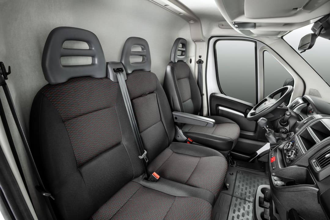 Интерьер кабины Fiat Ducato MaxiCargo '2023