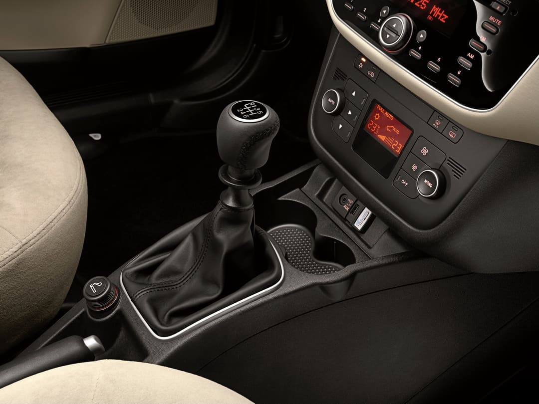 Коробка передач Fiat Linea '2012–17