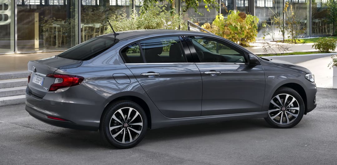 Fiat Tipo (356) '2015–20 вид сбоку