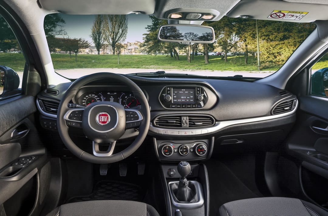 Торпедо Fiat Tipo (356) '2015–20