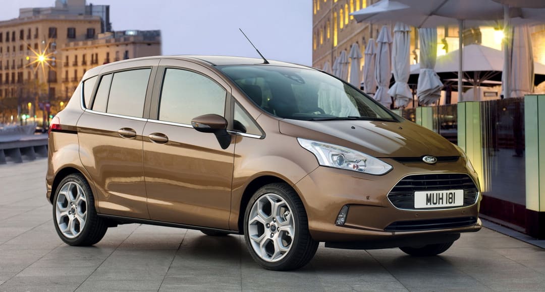 Ford B-MAX '2012-17 вид спереди