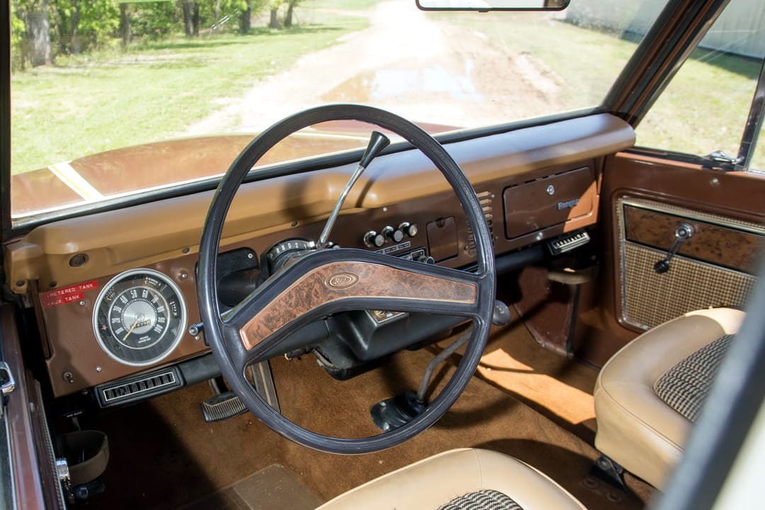 Торпедо Ford Bronco Wagon Ranger Pkg. '1973-77