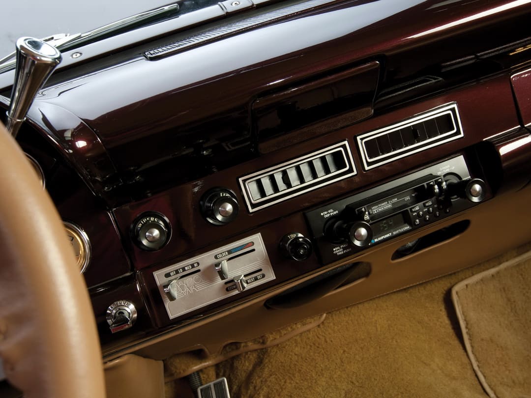 Консоль Ford Fairlane Sunliner Convertible Custom (76B) '1955