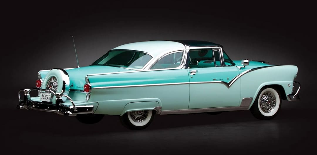 Ford Fairlane Crown Victoria Skyliner (64B) '1955 вид сбоку
