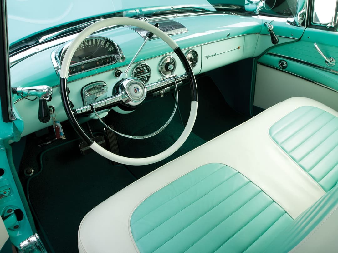 Торпедо Ford Fairlane Crown Victoria Skyliner (64B) '1955