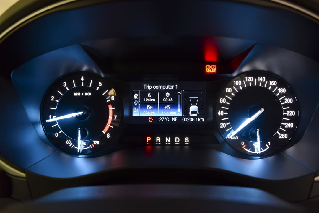 Приборная панель Ford Fusion '2012–16