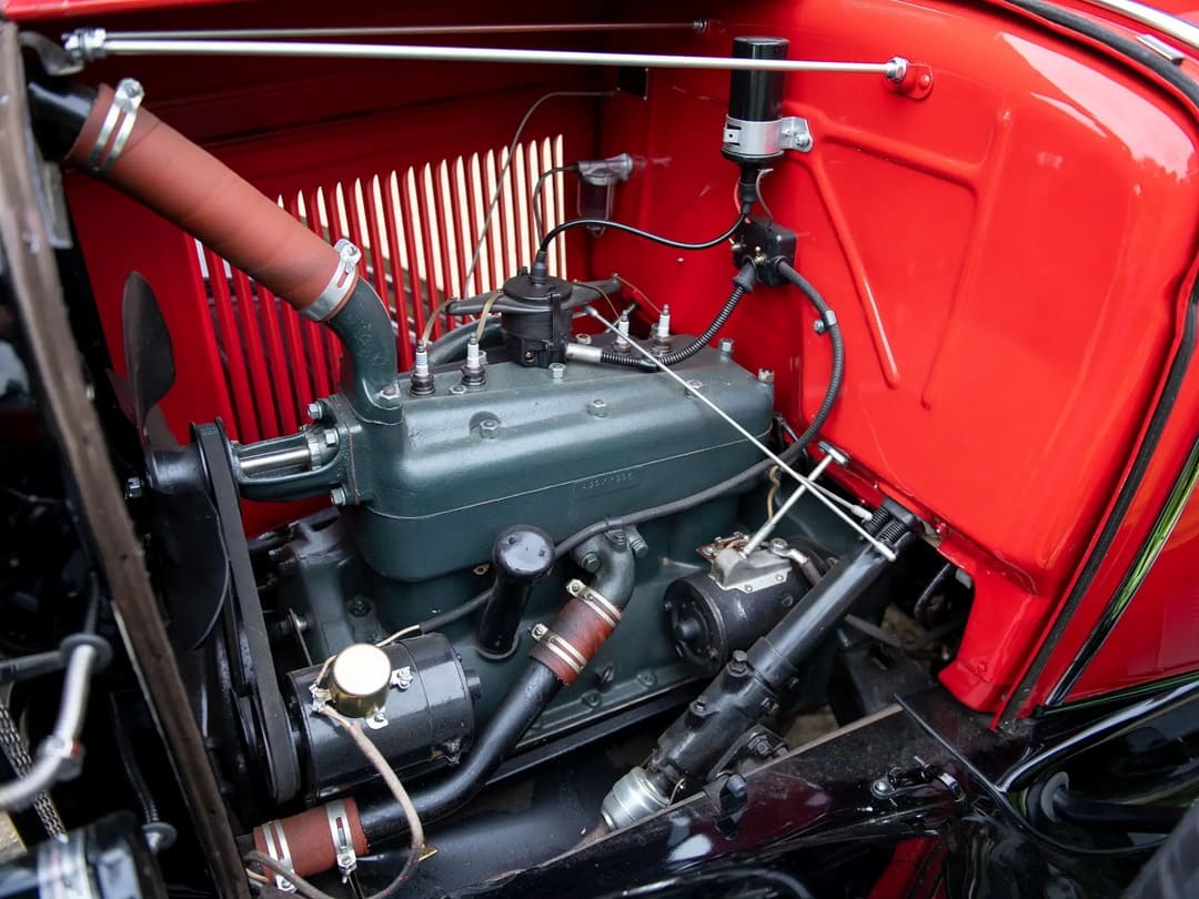 Двигатель старинного автомобиля Ford Model A Roadster Pickup '1930