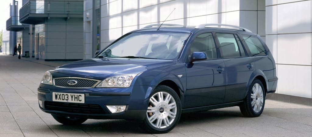 Универсал Ford Mondeo Turnier '2003-05 вид спереди