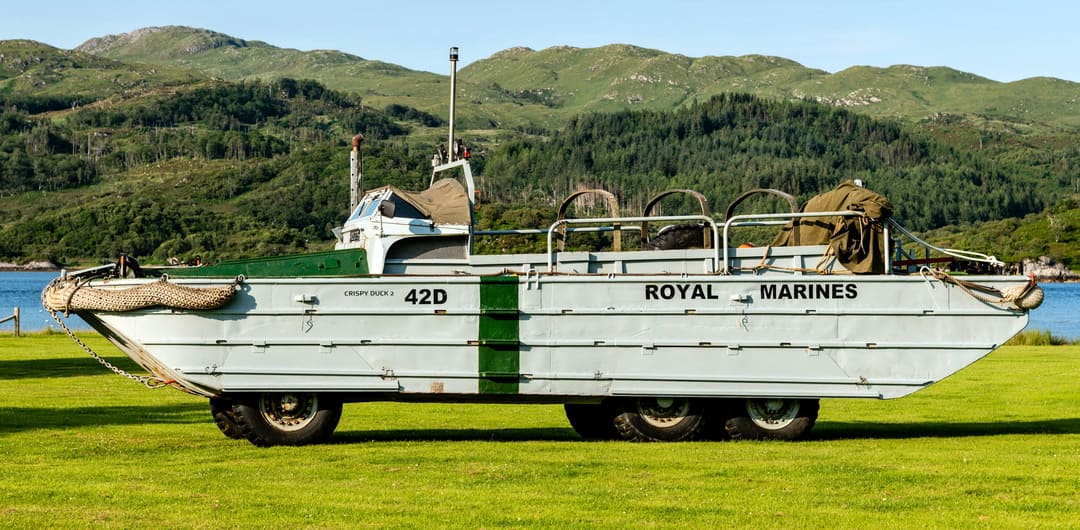 GMC DUKW 353 Amphibious Utility '1941-45 вид сбоку