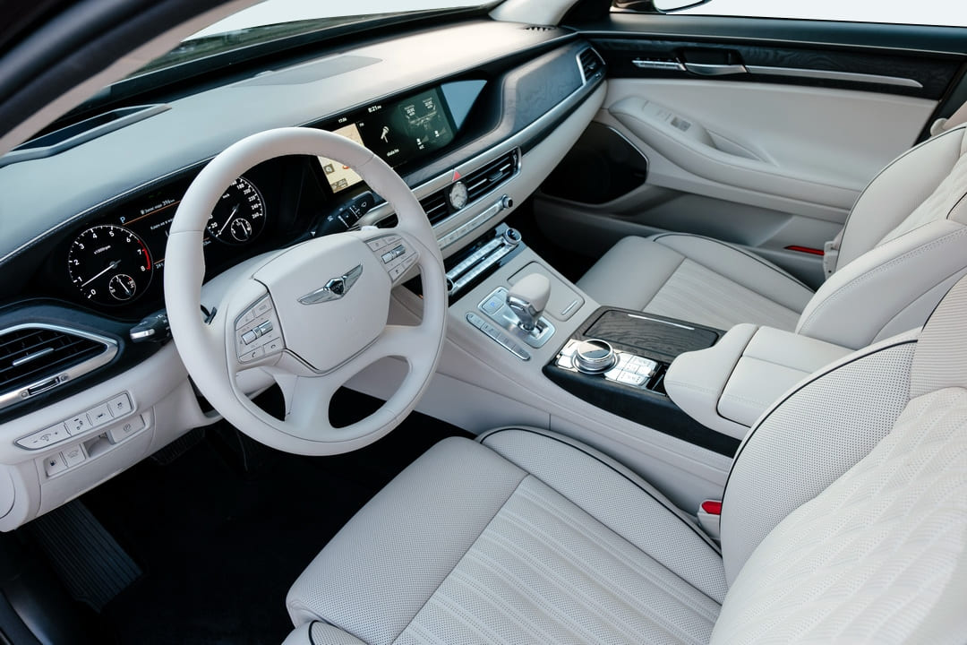 Мультимедийная система в автомобиле Genesis G90 '2020–21