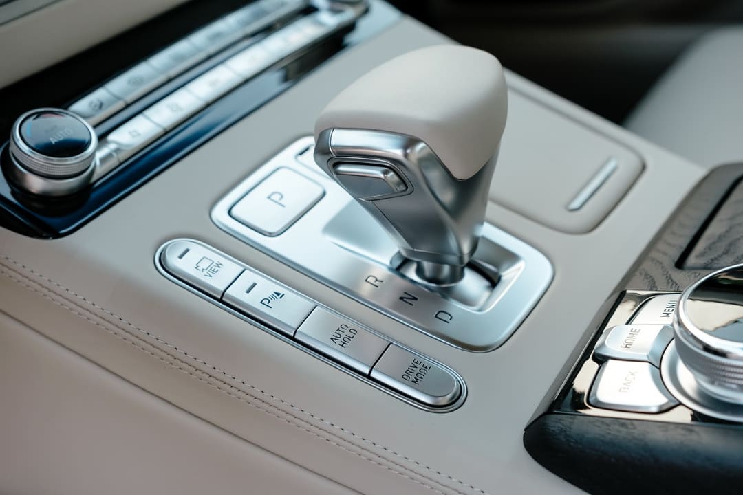 Коробка передач Genesis G90 '2020–21