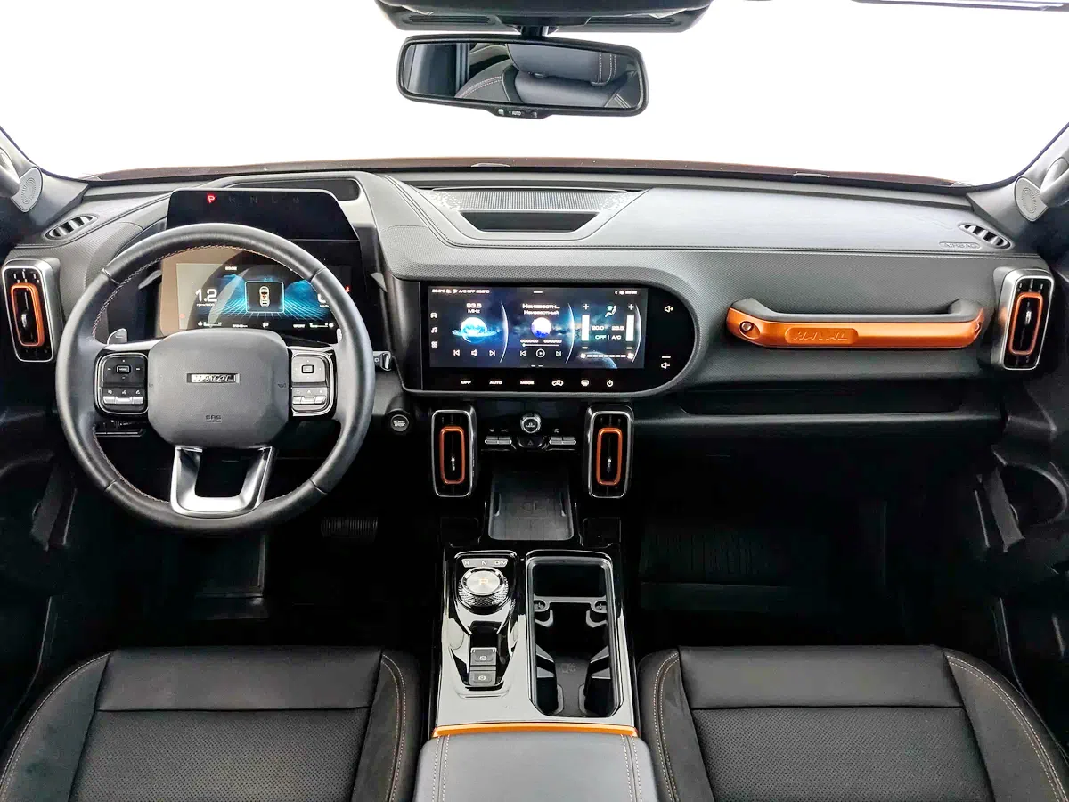 Интерьер салона кроссовера Haval Dargo 2022