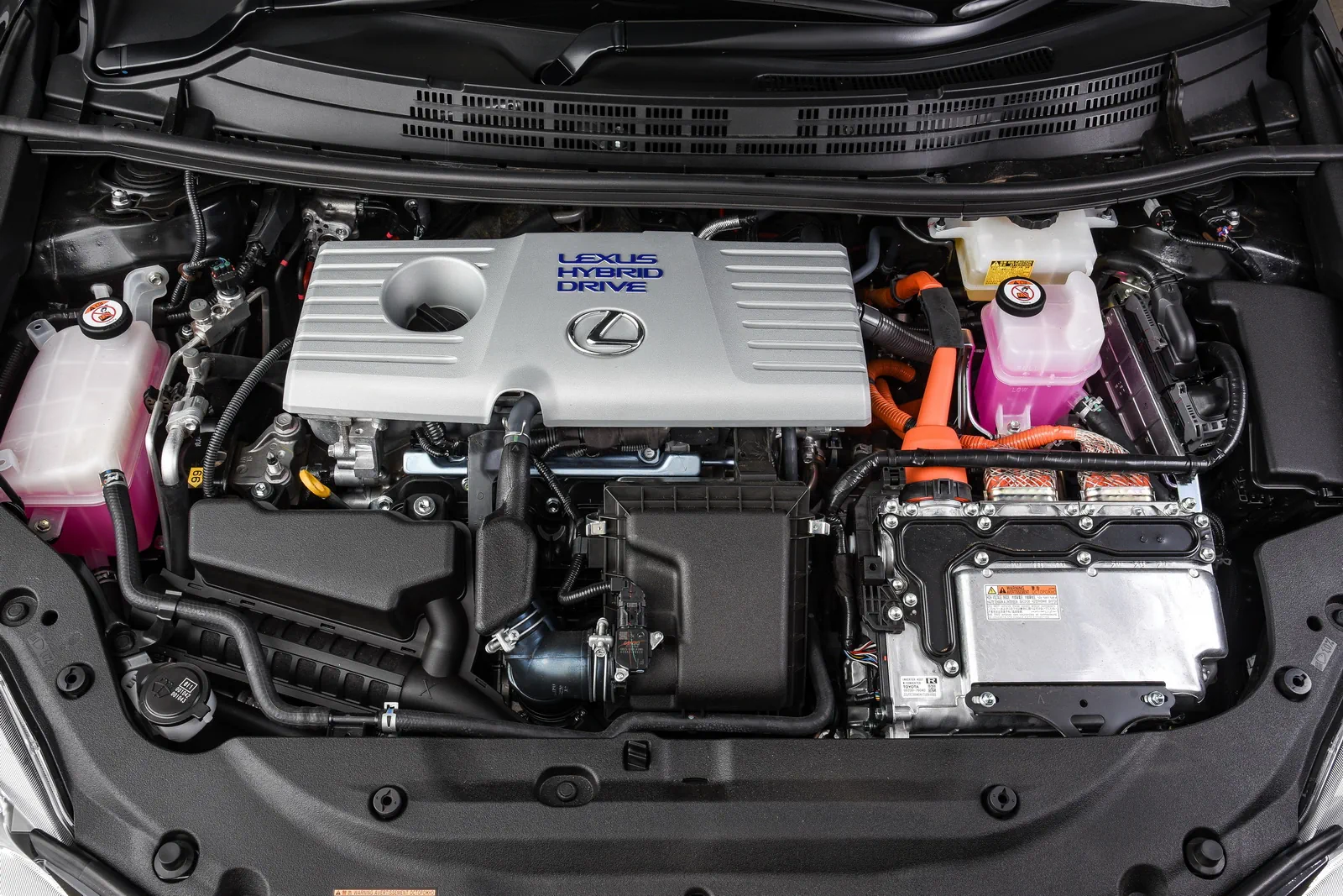 Двигатель автомобиля Lexus CT 200h '2017–22