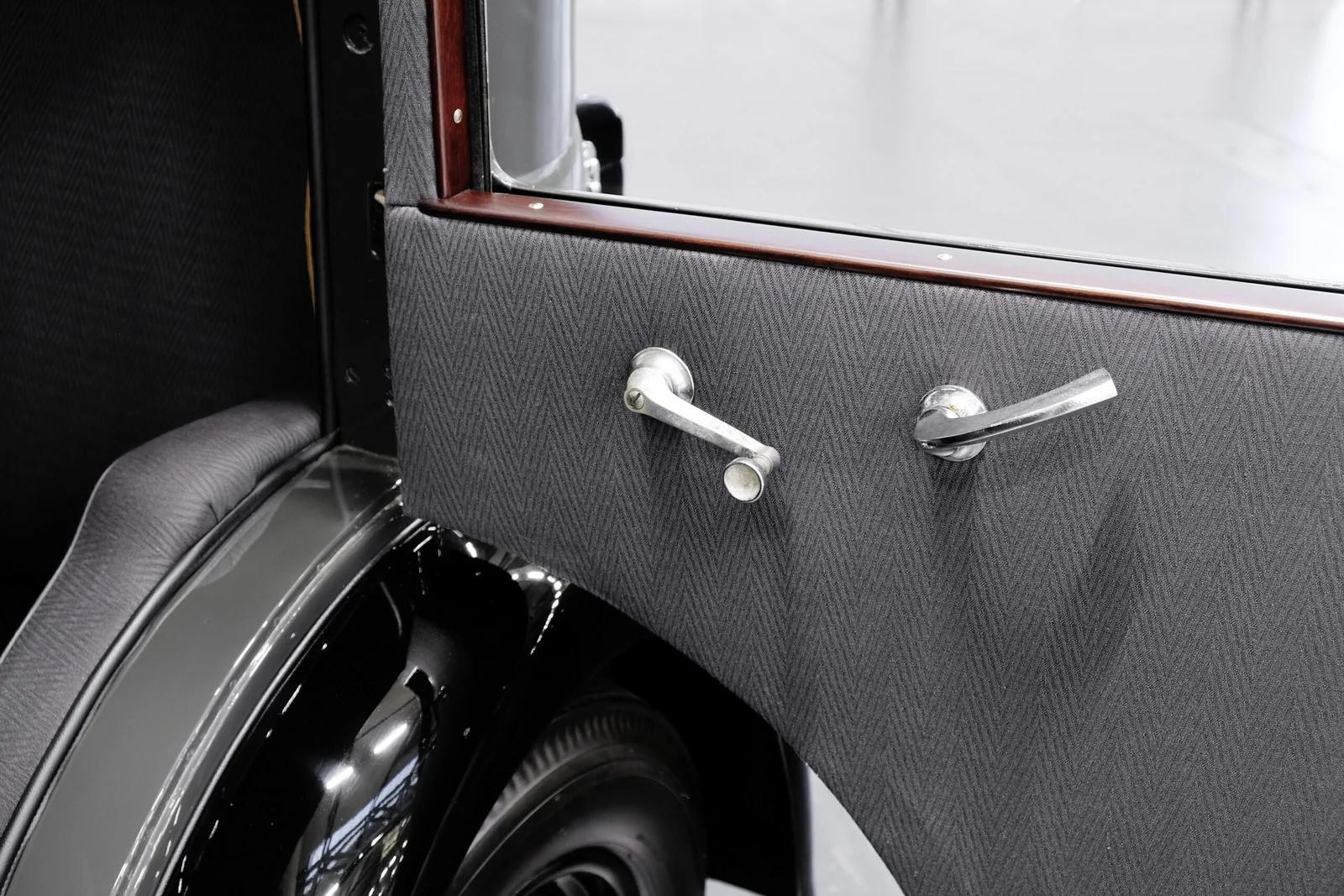 Дверная карта автомобиля Mercedes-Benz Typ 170 Sedan (W15) '1933