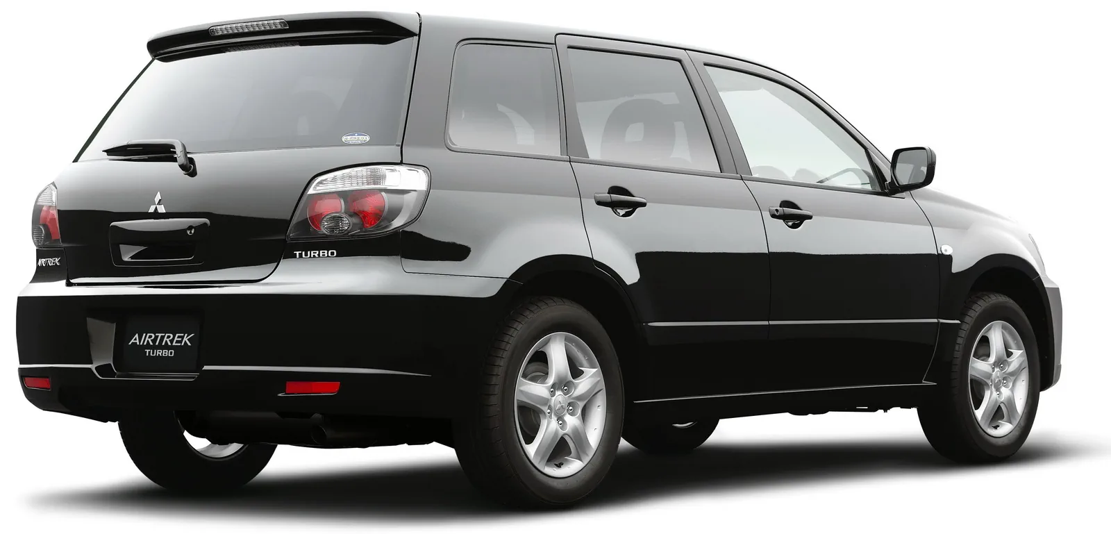 Mitsubishi Airtrek Turbo '2002–05 вид сзади под углом